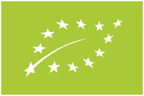 Lichtgroene vlag met 12 witte sterren in de vorm van een blad. Het officiële EU logo van biologische producten